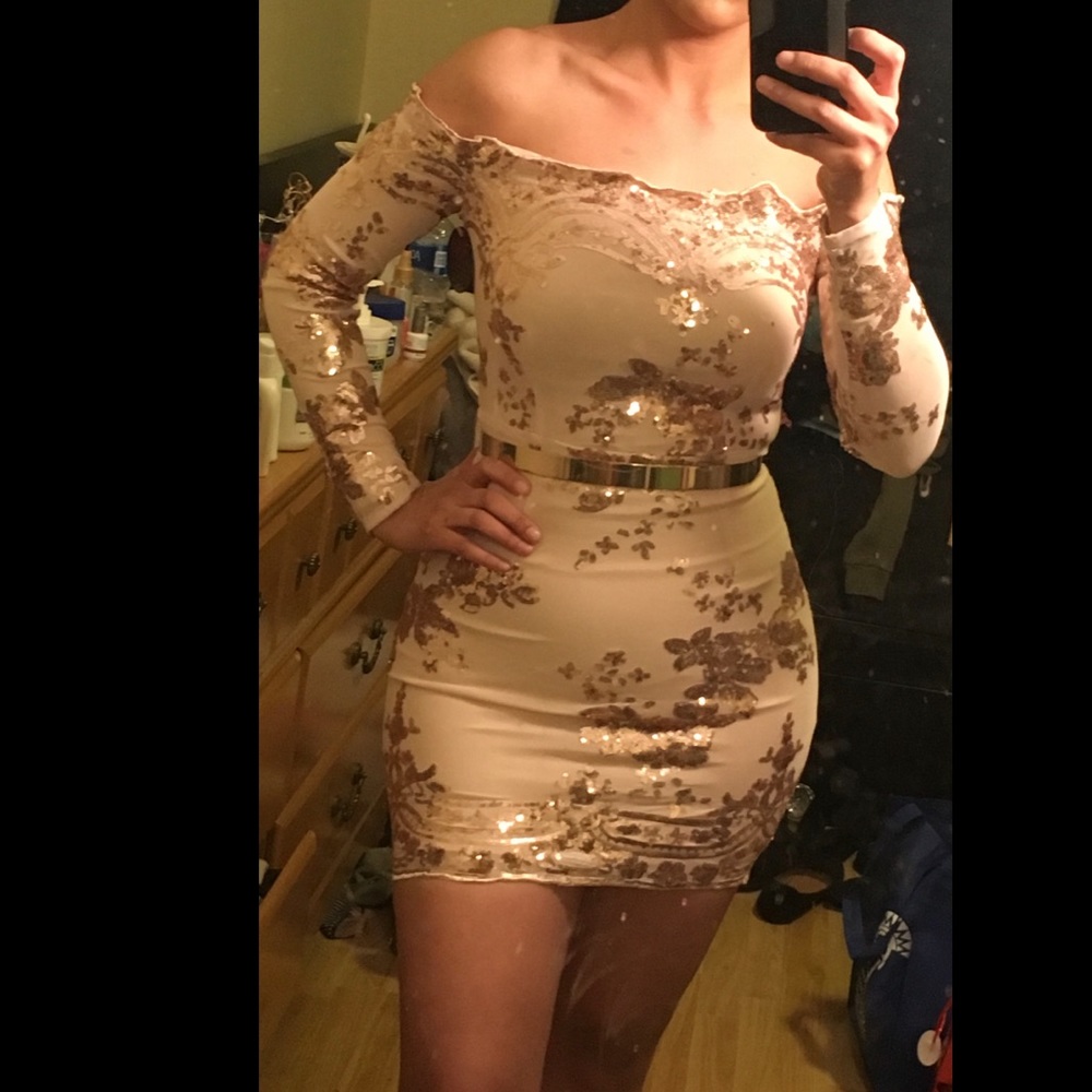 Off shoulder gold sequin dress